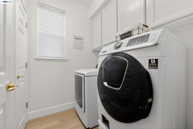 5071 Winterbrook Ave, Dublin, CA 94568