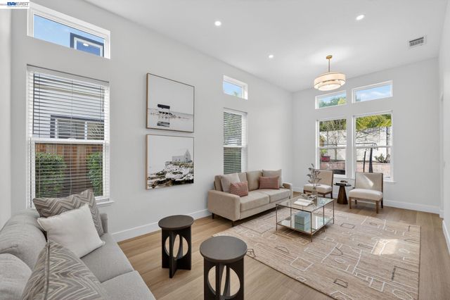 5071 Winterbrook Ave, Dublin, CA 94568