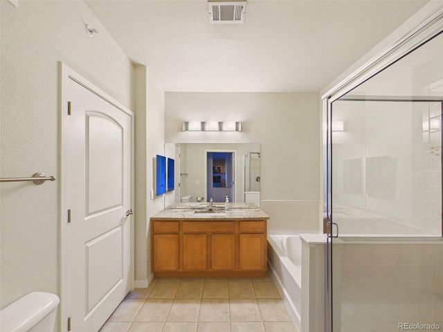 10184 Park Meadows Dr 1407, Lone Tree, CO 80124