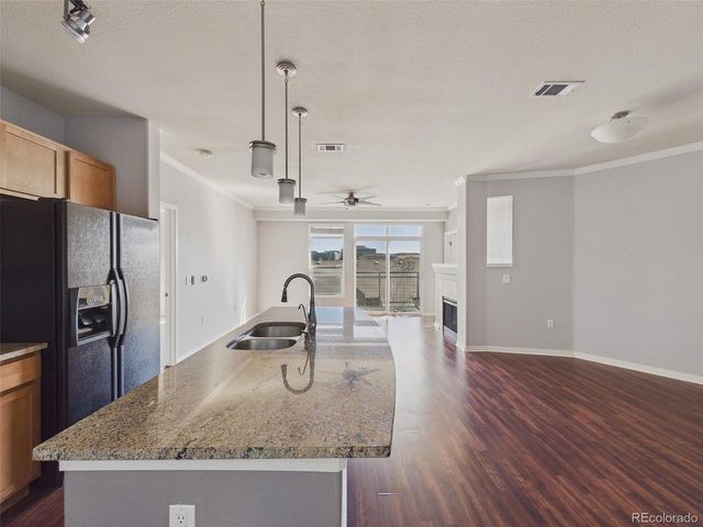 10184 Park Meadows Dr 1407, Lone Tree, CO 80124