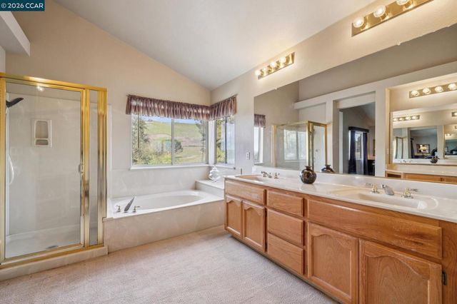 105 105 Crow Pl, Clayton, CA 94517