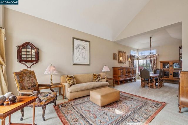 105 105 Crow Pl, Clayton, CA 94517