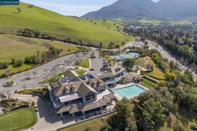 105 105 Crow Pl, Clayton, CA 94517