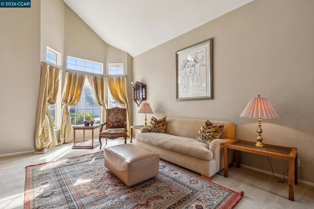 105 105 Crow Pl, Clayton, CA 94517