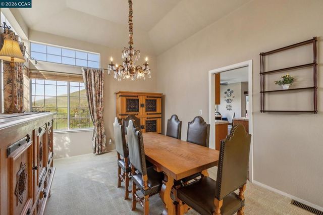 105 105 Crow Pl, Clayton, CA 94517