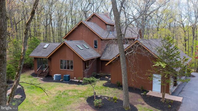 9 WYNDHAM HILL DR, Reading, PA 19606