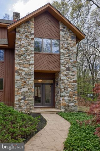 9 WYNDHAM HILL DR, Reading, PA 19606