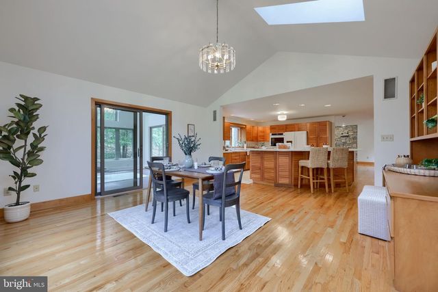 9 WYNDHAM HILL DR, Reading, PA 19606