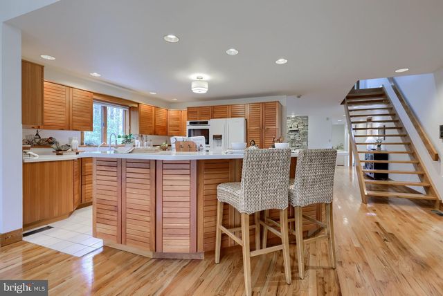 9 WYNDHAM HILL DR, Reading, PA 19606