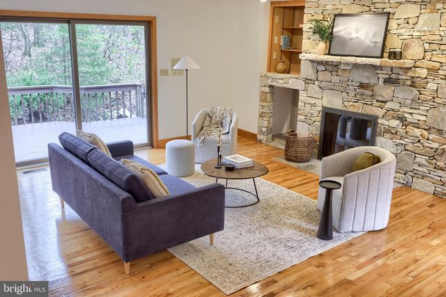 9 WYNDHAM HILL DR, Reading, PA 19606