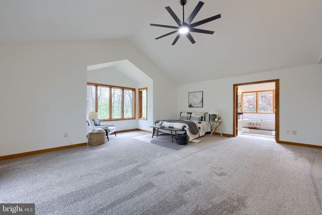 9 WYNDHAM HILL DR, Reading, PA 19606