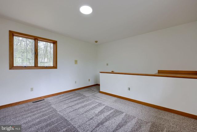 9 WYNDHAM HILL DR, Reading, PA 19606
