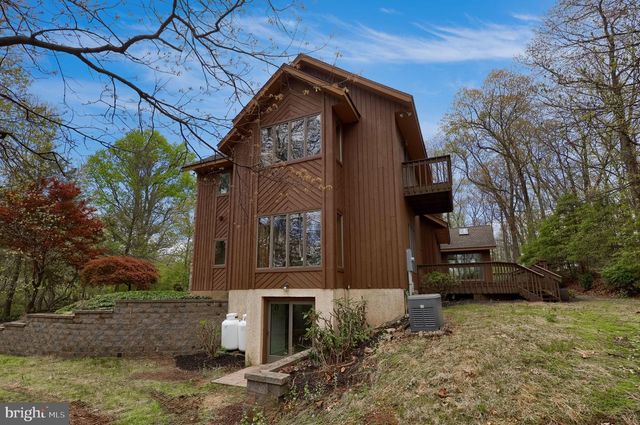 9 WYNDHAM HILL DR, Reading, PA 19606