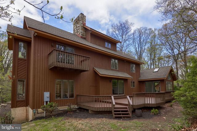 9 WYNDHAM HILL DR, Reading, PA 19606