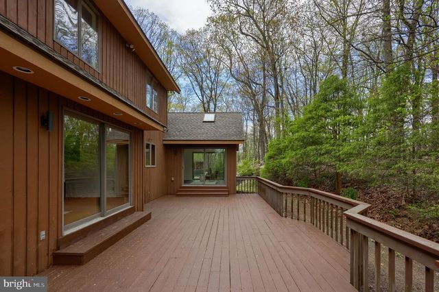 9 WYNDHAM HILL DR, Reading, PA 19606