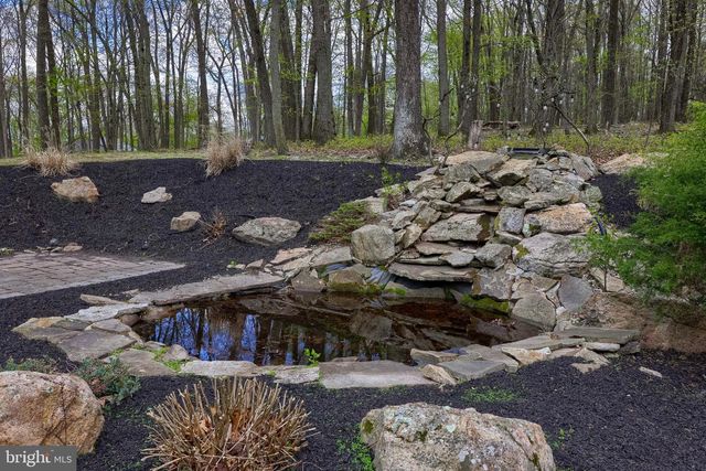 9 WYNDHAM HILL DR, Reading, PA 19606