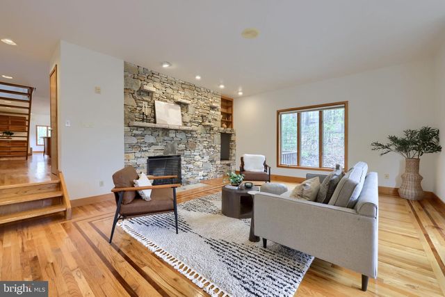 9 WYNDHAM HILL DR, Reading, PA 19606