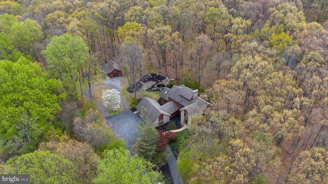 9 WYNDHAM HILL DR, Reading, PA 19606