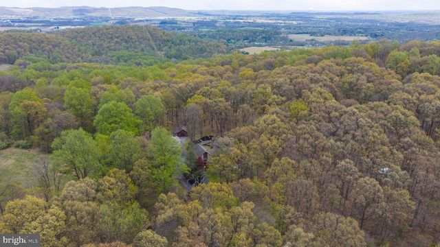 9 WYNDHAM HILL DR, Reading, PA 19606