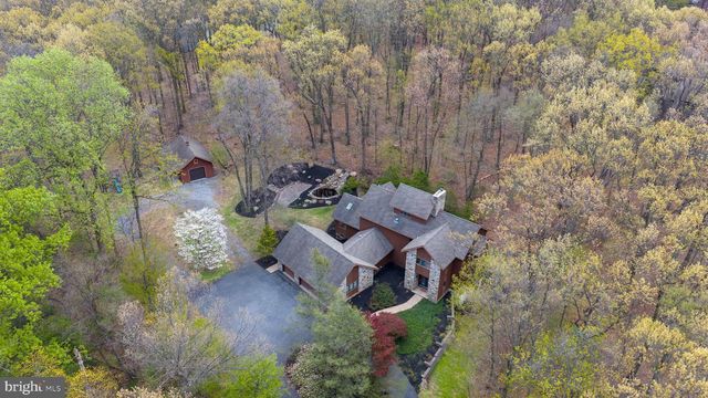 9 WYNDHAM HILL DR, Reading, PA 19606