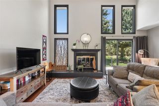 28 Woodbridge Drive, Colorado Springs, CO 80906