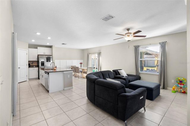 15507 PEACE RIVER PLACE, Sun City Center, FL 33573