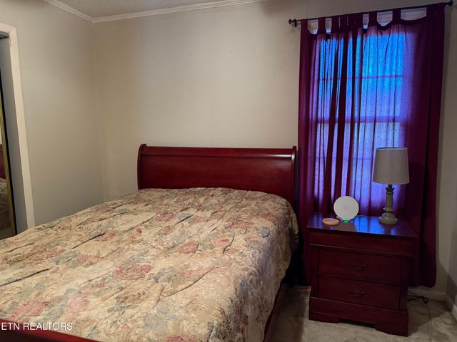 103 Ratledge Rd, Sweetwater, TN 37874