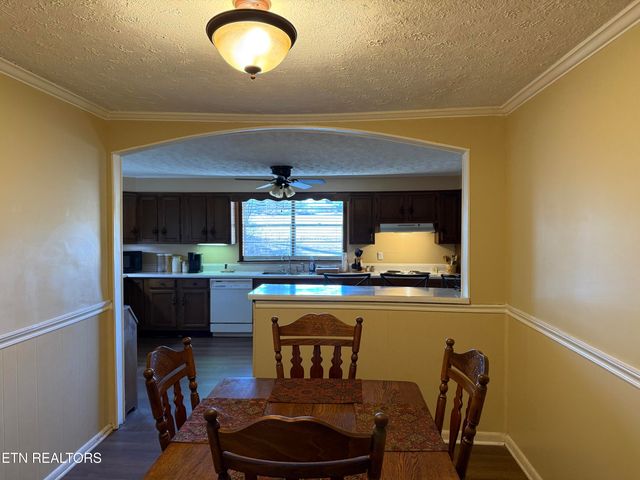 103 Ratledge Rd, Sweetwater, TN 37874