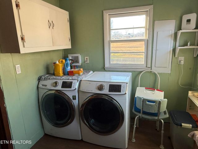 103 Ratledge Rd, Sweetwater, TN 37874