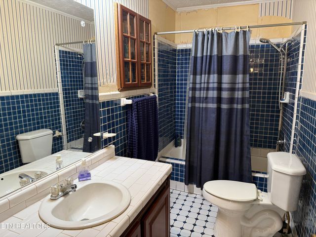 103 Ratledge Rd, Sweetwater, TN 37874