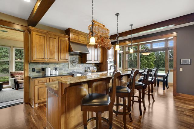7870 Bent Tree Circle, Prior Lake, MN 55372