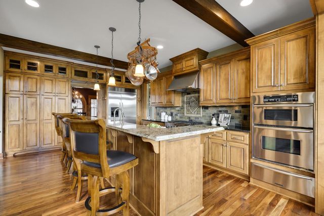 7870 Bent Tree Circle, Prior Lake, MN 55372