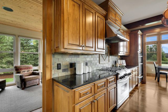 7870 Bent Tree Circle, Prior Lake, MN 55372