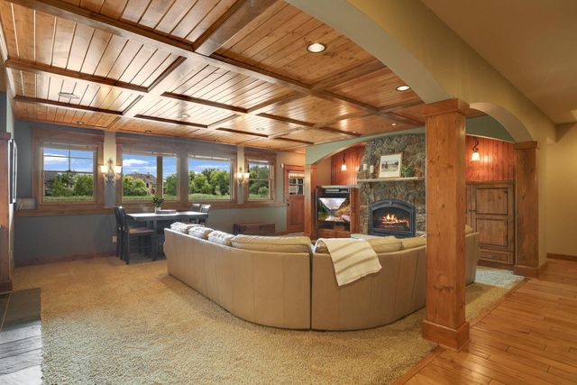 7870 Bent Tree Circle, Prior Lake, MN 55372
