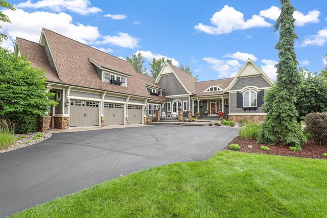 7870 Bent Tree Circle, Prior Lake, MN 55372
