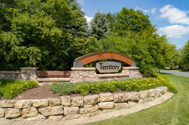 7870 Bent Tree Circle, Prior Lake, MN 55372