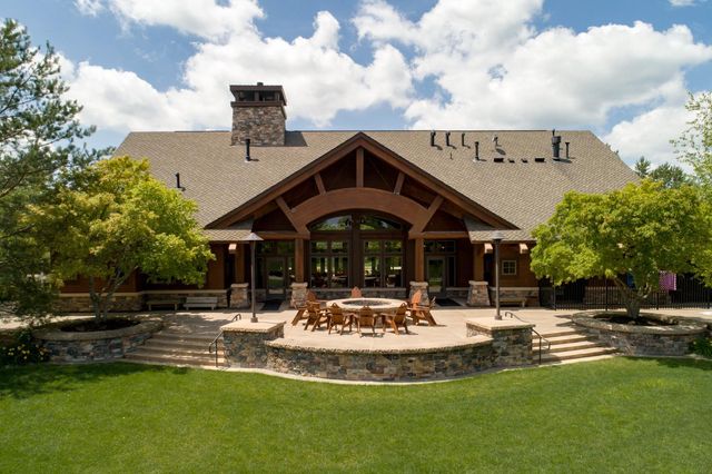 7870 Bent Tree Circle, Prior Lake, MN 55372