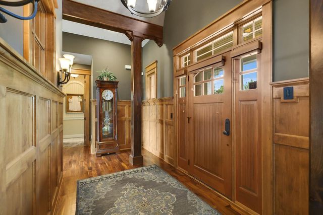 7870 Bent Tree Circle, Prior Lake, MN 55372