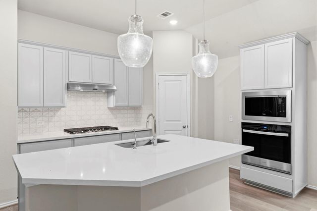 114 Neches Nook Court, Conroe, TX 77304