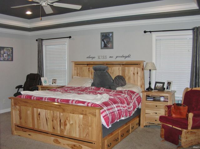 2966 Hannah Court, Newburgh, IN 47630