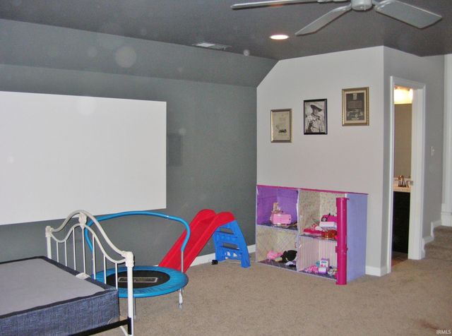 2966 Hannah Court, Newburgh, IN 47630