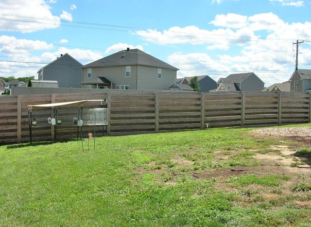 2966 Hannah Court, Newburgh, IN 47630