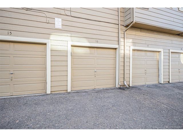 1079 S Walden Way 217, Aurora, CO 80017