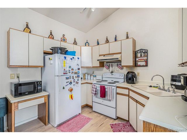 1079 S Walden Way 217, Aurora, CO 80017