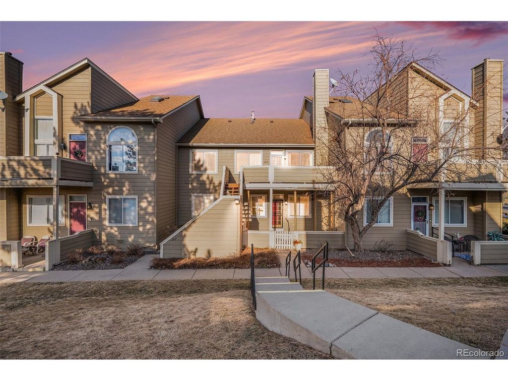 1079 S Walden Way 217, Aurora, CO 80017