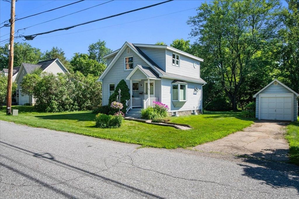 8 Cherry Street, Essex Junction, VT 05452