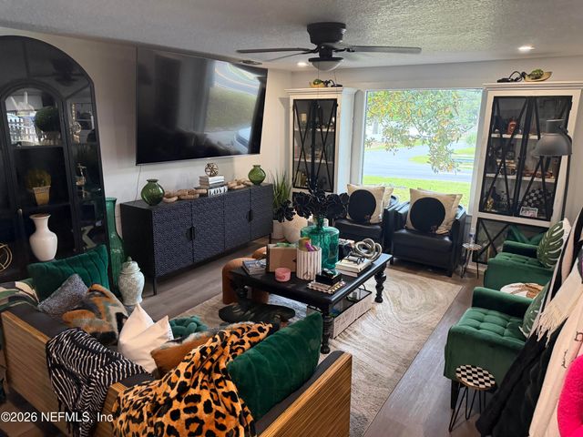 1546 PALMDALE Street, Jacksonville, FL 32208