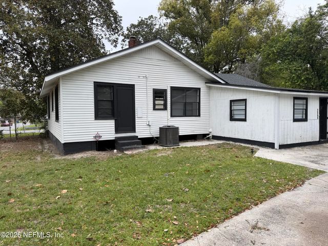 1546 PALMDALE Street, Jacksonville, FL 32208