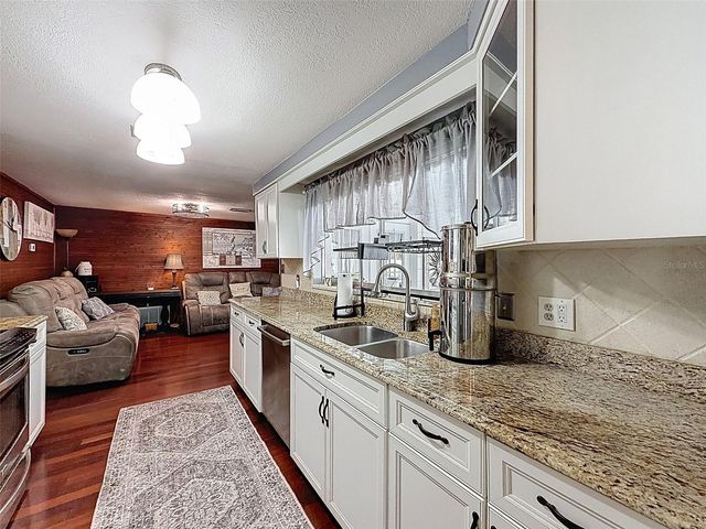 1602 ALDER WAY, Brandon, FL 33510