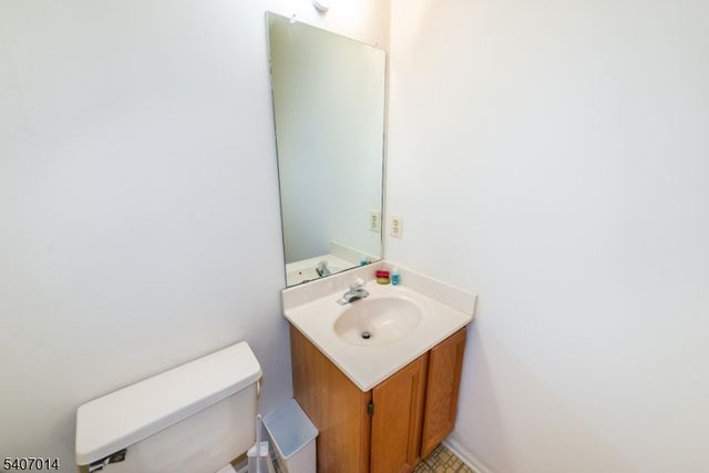 703 Porter Way, Bridgewater Twp., NJ 08807